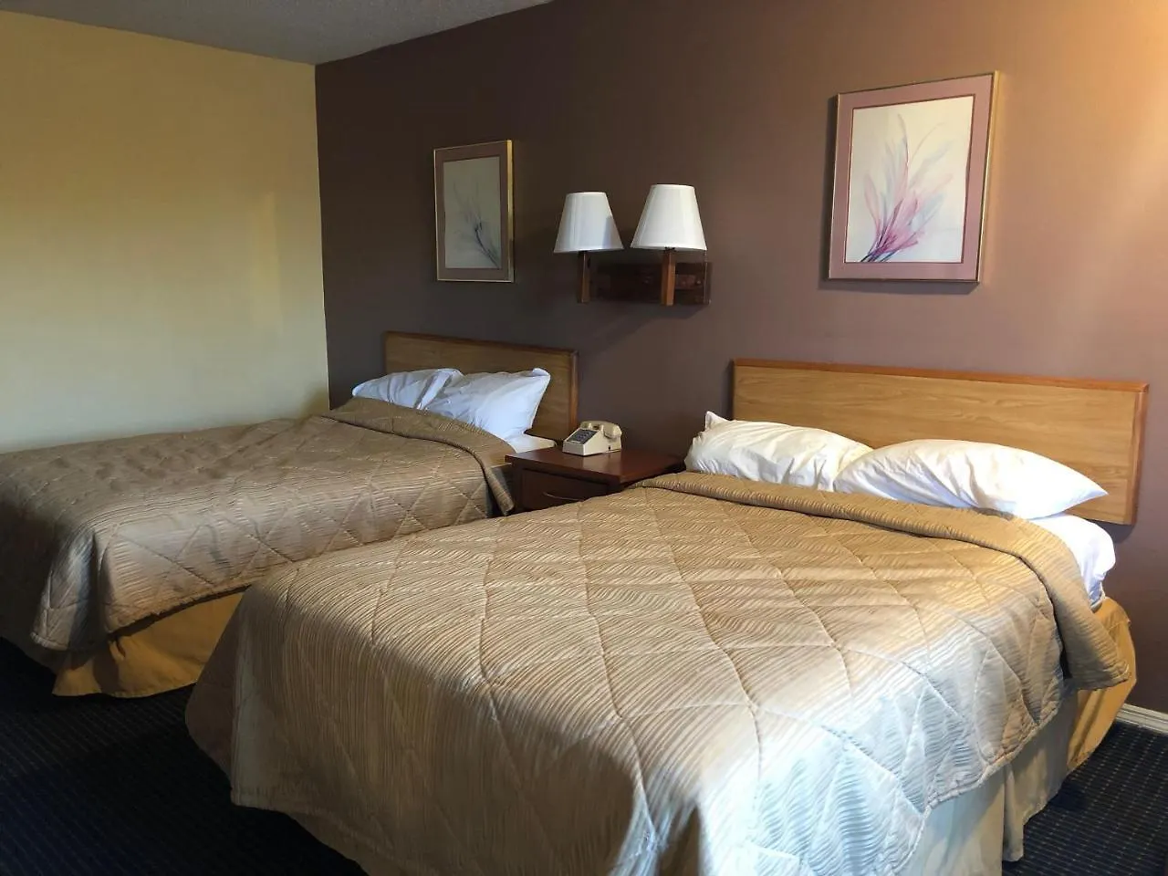 Hotel Americas Best Inn - Savannah I-95